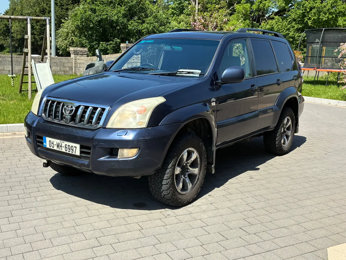 2005 Toyota Land Cruiser auto *tax+doe* - Image 3