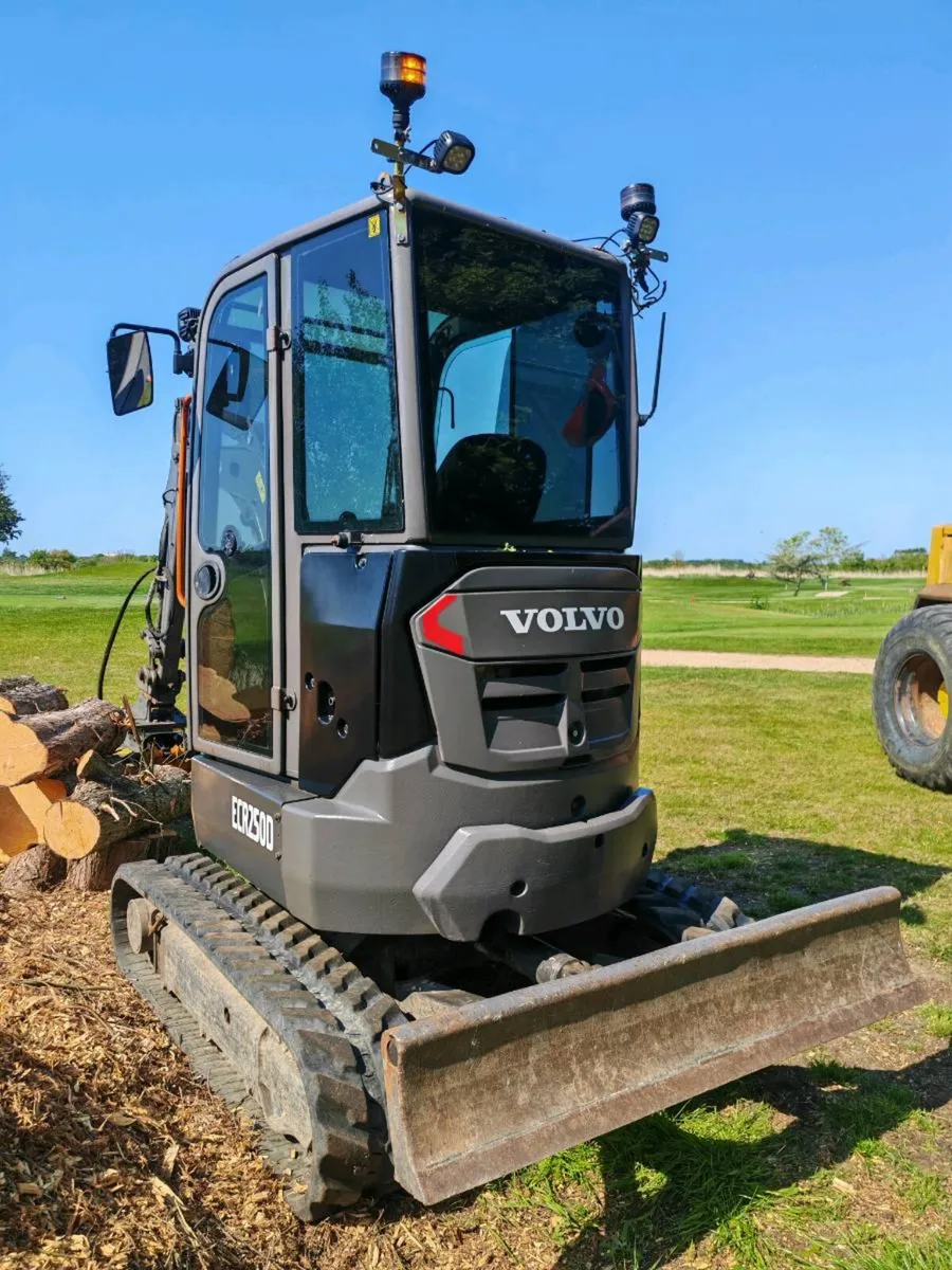 Volvo ecr 25D - Image 4