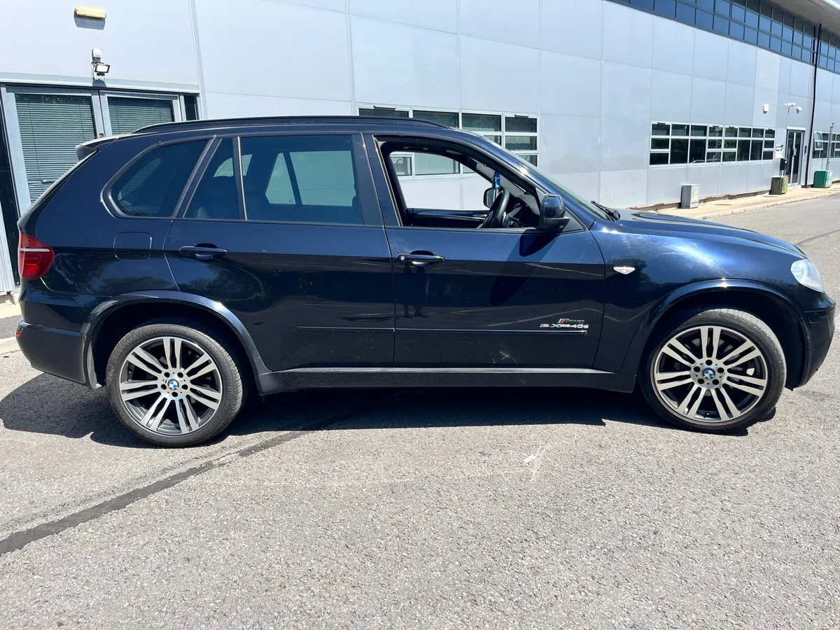 BMW X5 - Image 1