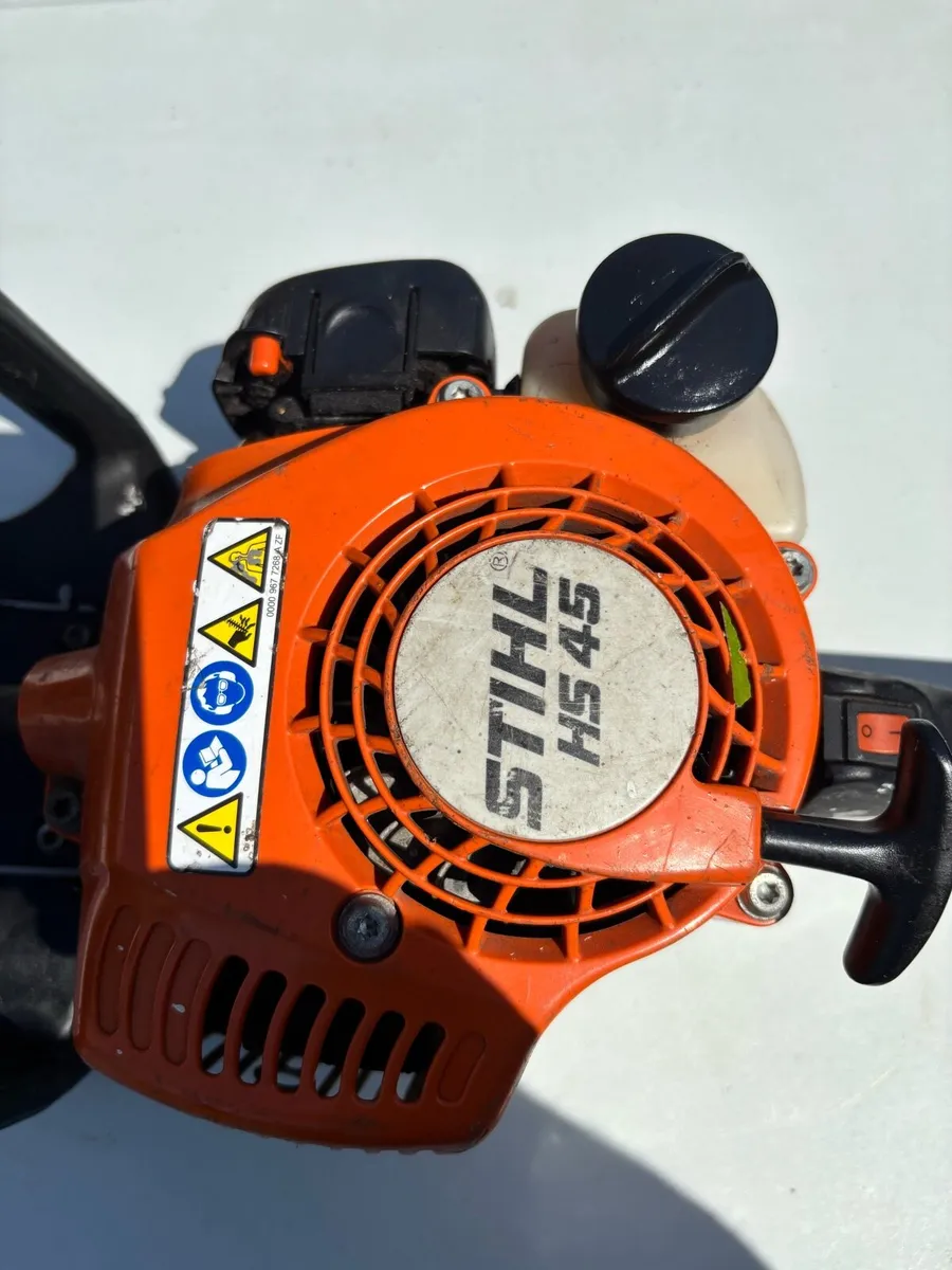 Stihl HS 45 hedge cutter - Image 2