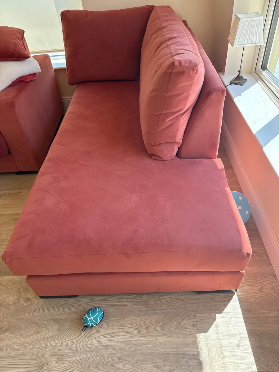 Chaise couch - Image 3