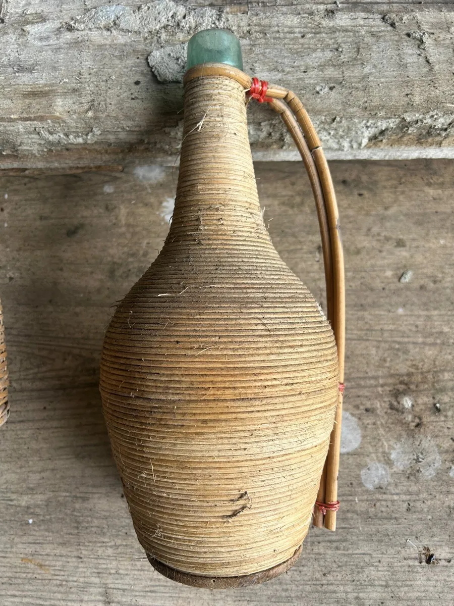 Antique French bottles - Image 3