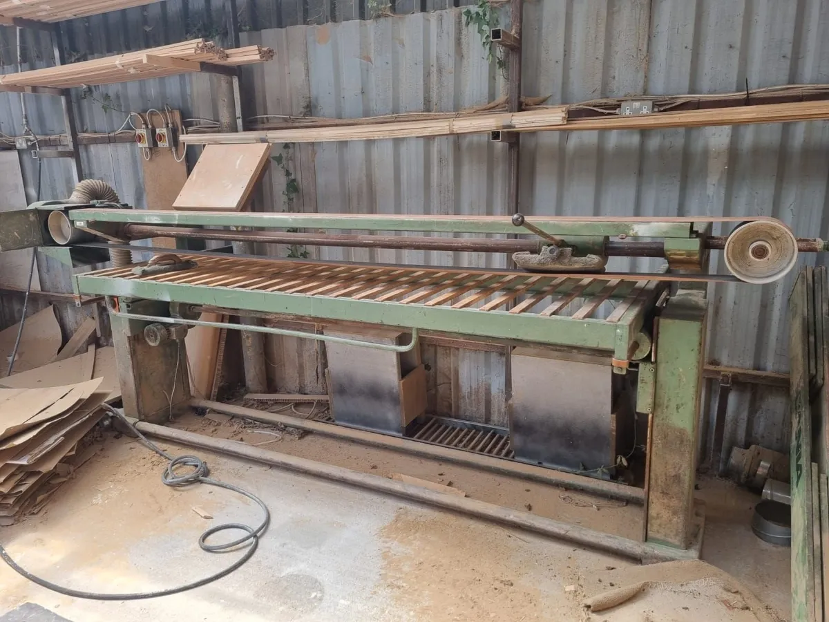 Long Belt Sander - Image 1