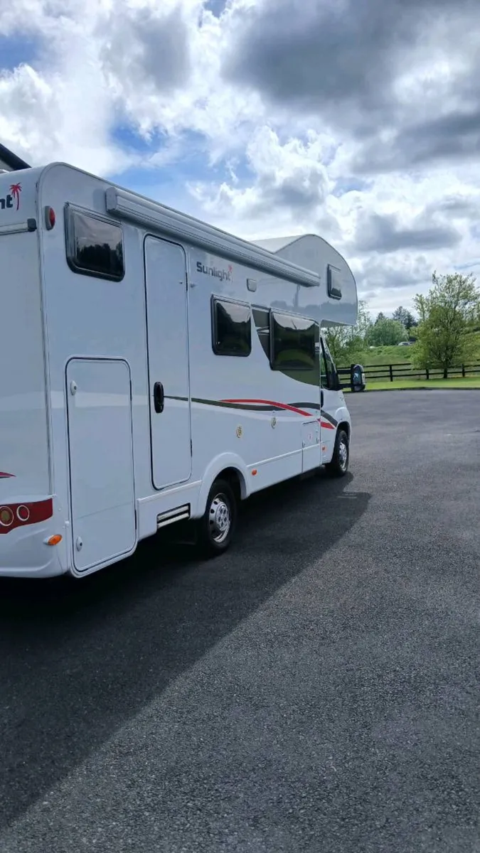 Camper - Image 3