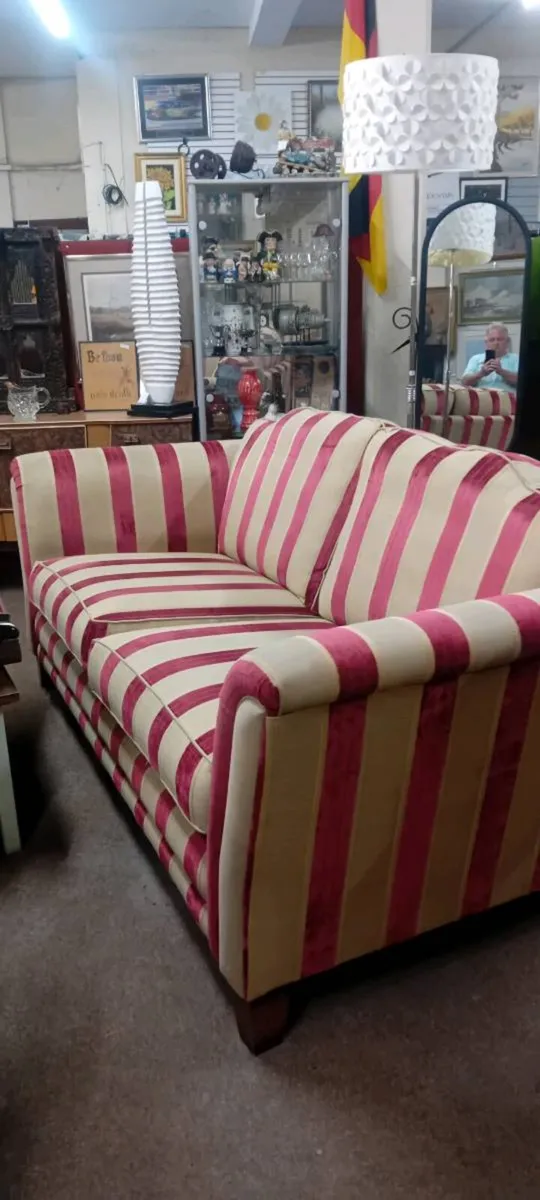 Large Modern Luxury Three Seat Sofa