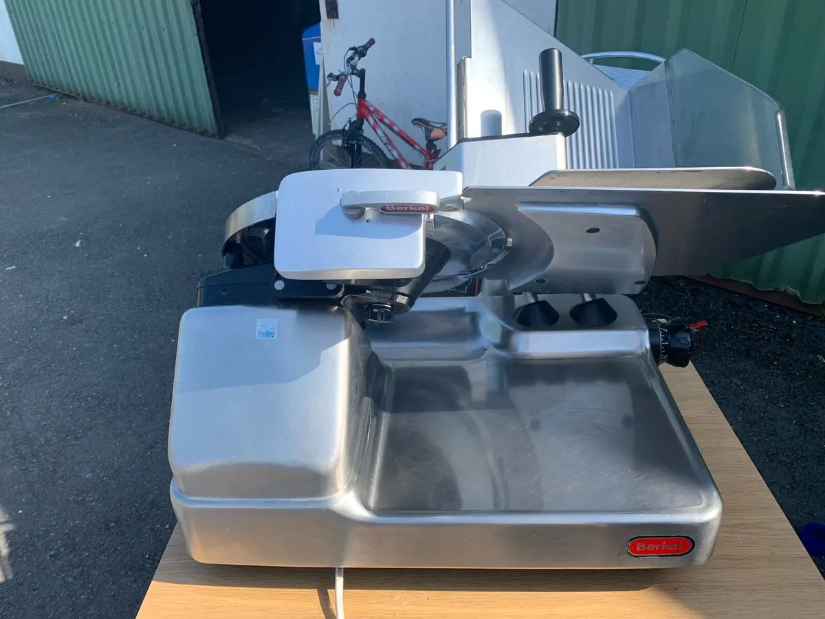Cooked Meat slicer - Image 1