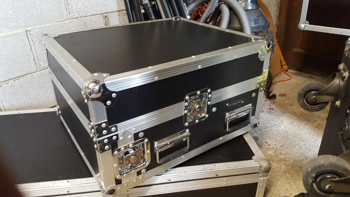 DJ Musical Equipment - Image 4