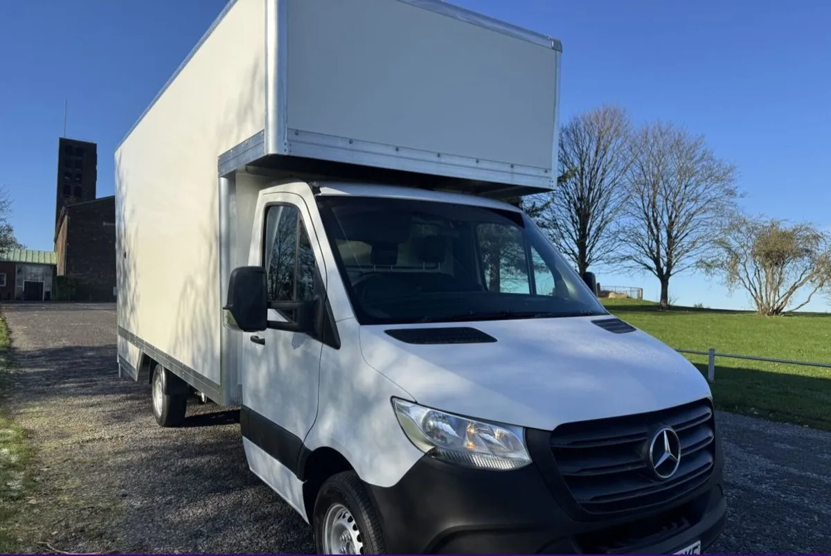 2020 Mercedes-Benz Sprinter Luton Box Van - Image 1