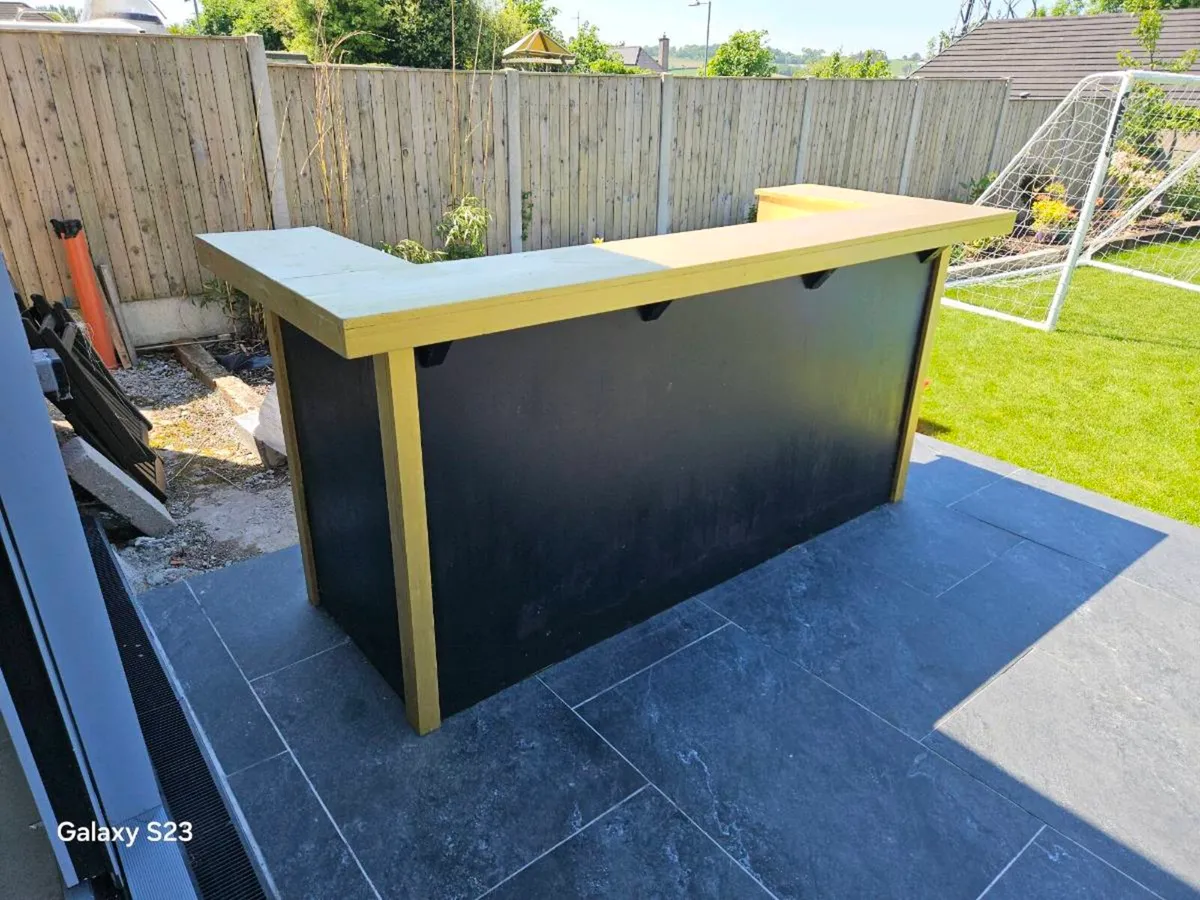 Bar counter - Image 1