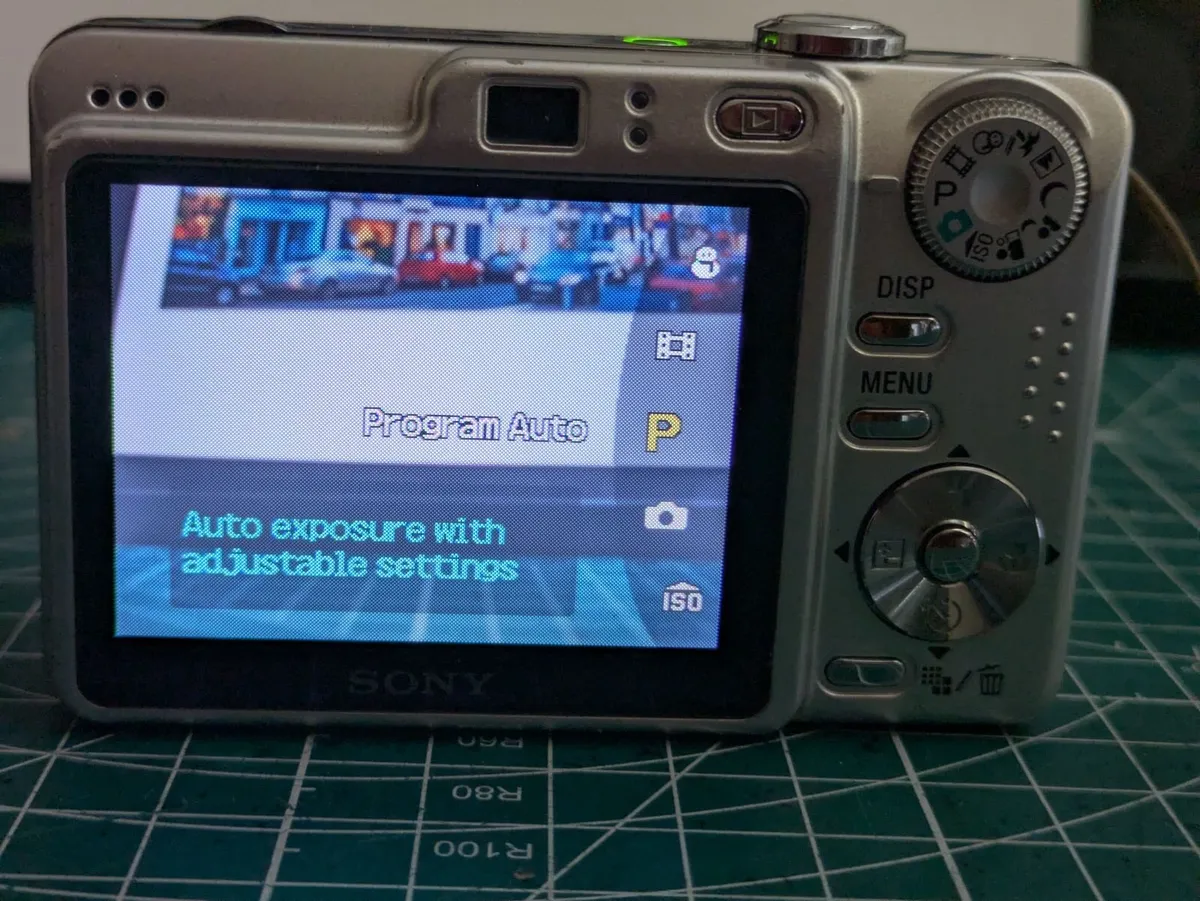 Sony Cyber-shot W55 CCD🌈 compact camera - Image 4