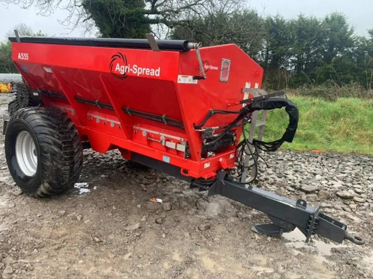 AGRISPREAD AS55 LIME/FERT SPREADER, AS NEW - Image 1