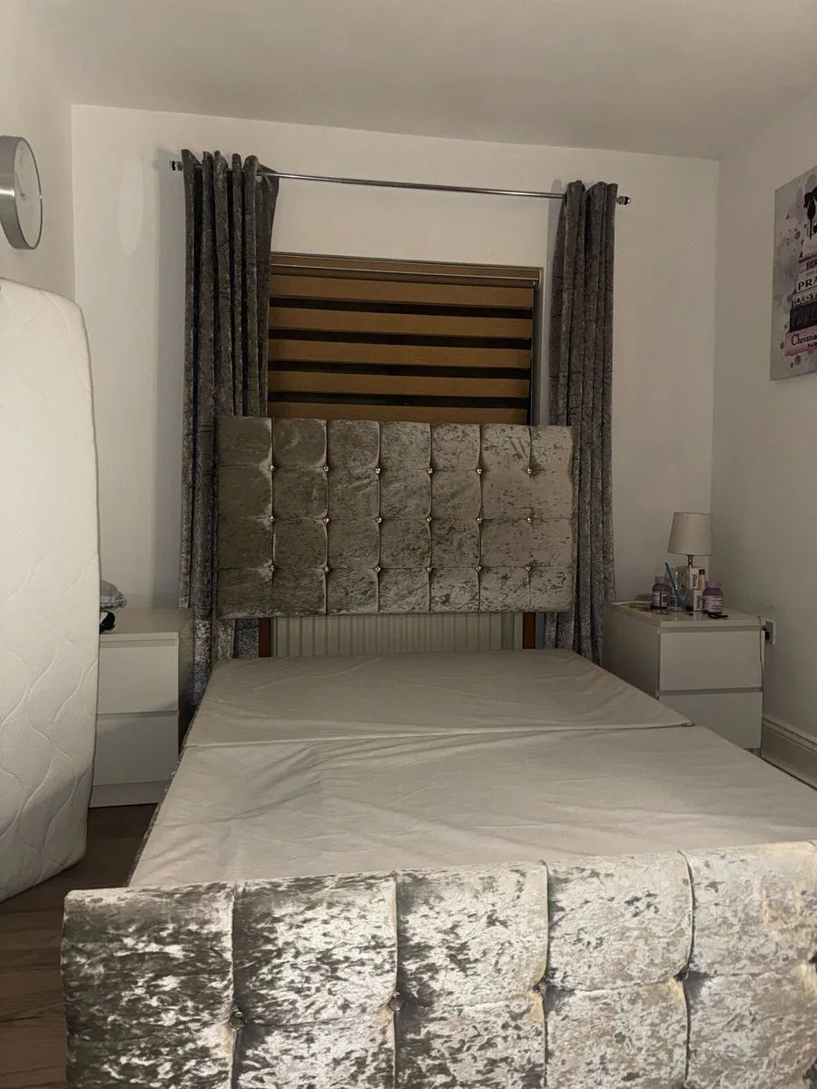 Bed frame - Image 2