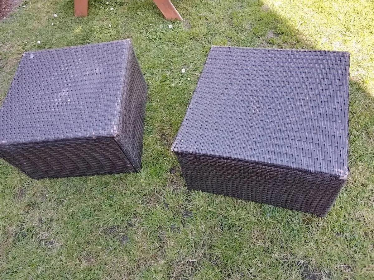 Two  garden tables - Image 3