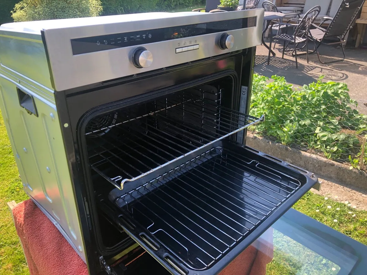 Oven - Image 4