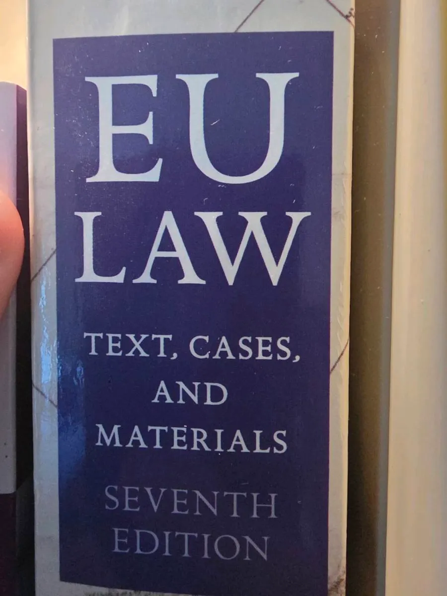 Law books - Image 3
