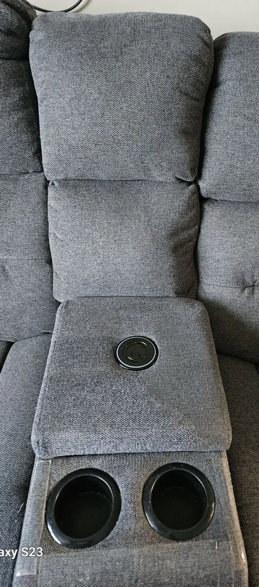 Sofa: Two power recliners, center console - Image 3