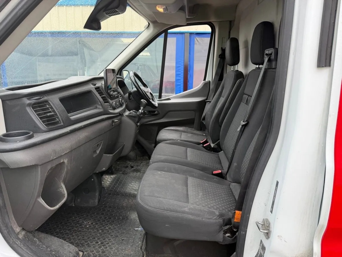 FORD TRANSIT 350 TREND L3 H3 RWD 2.0 ECOBLUE 130PS - Image 4