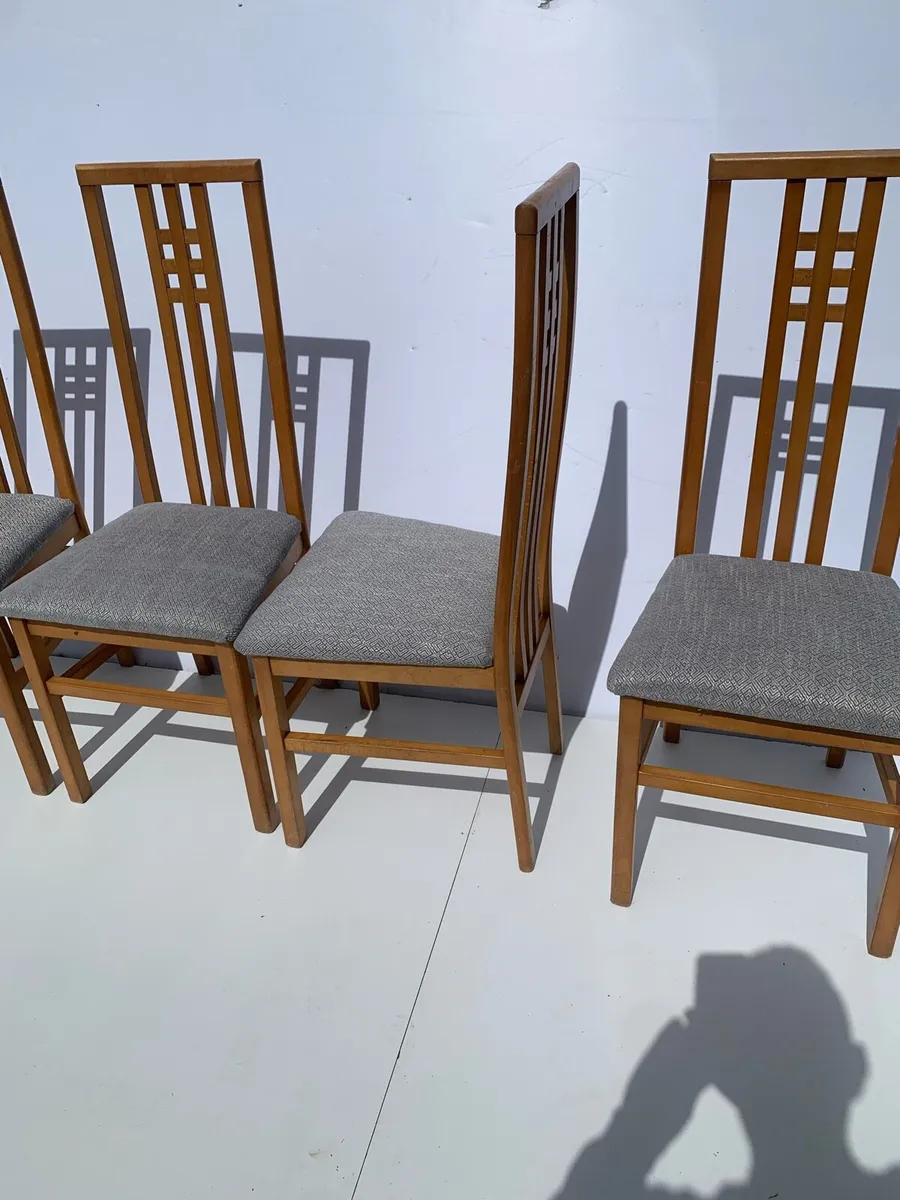 Four chairs. - Image 3