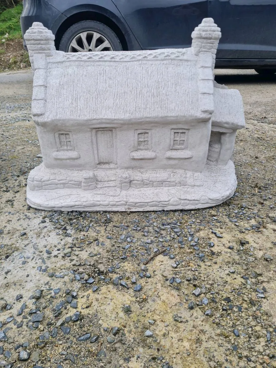 Garden ornament - Image 1