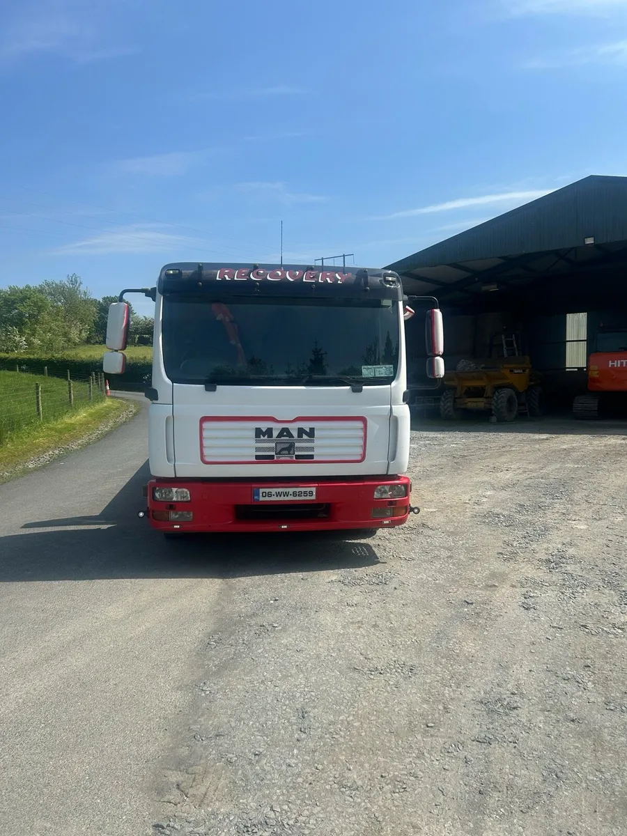 06 man 180, 7.5 ton, tilt and slide recovery… - Image 2