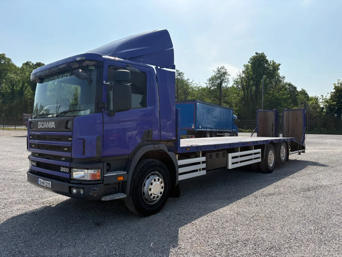 Scania 94D-260 30ft beavertail body - Image 1
