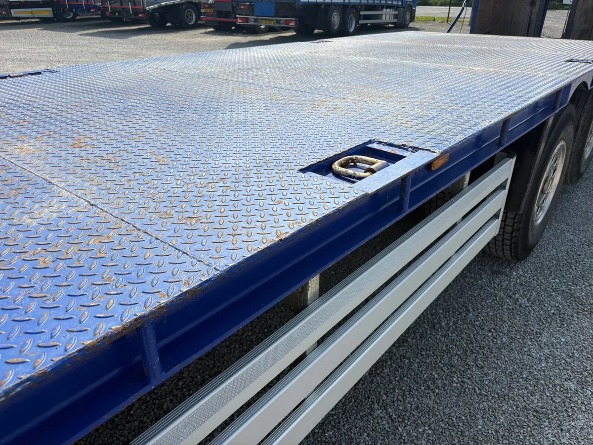 Scania 94D-260 30ft beavertail body - Image 3