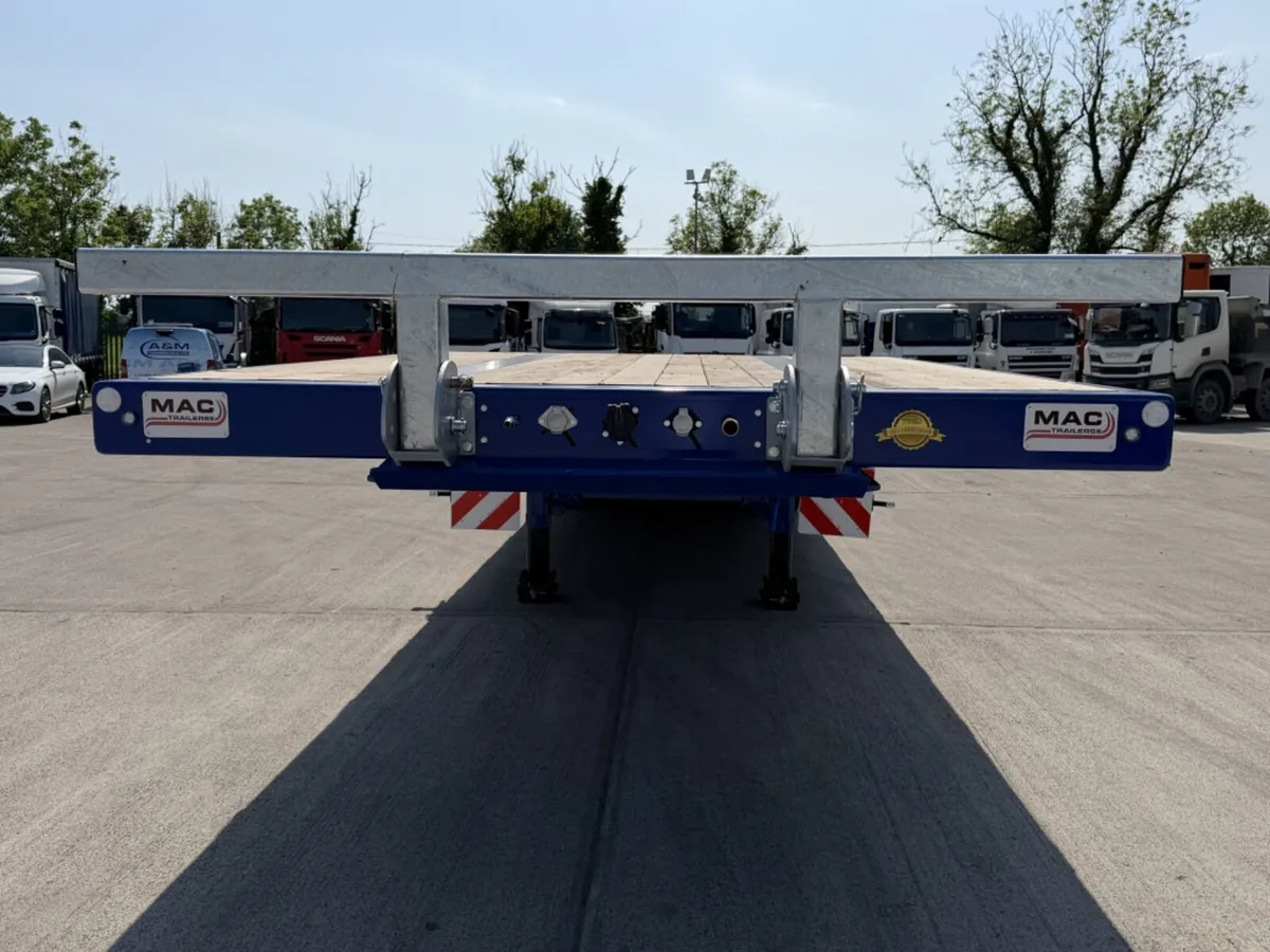 2026 MAC 3 AXLE FIXED BED LOW LOADER - Image 2
