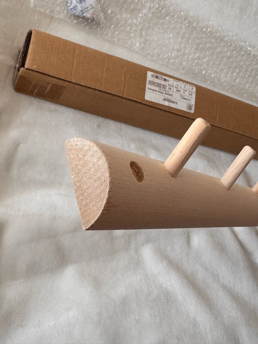 Wooden hanger h&m - Image 3