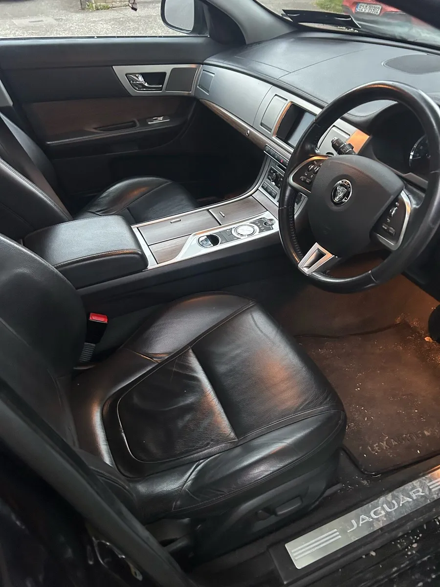 2014 jaguar xj 2.2 diesel nct and tax - Image 3