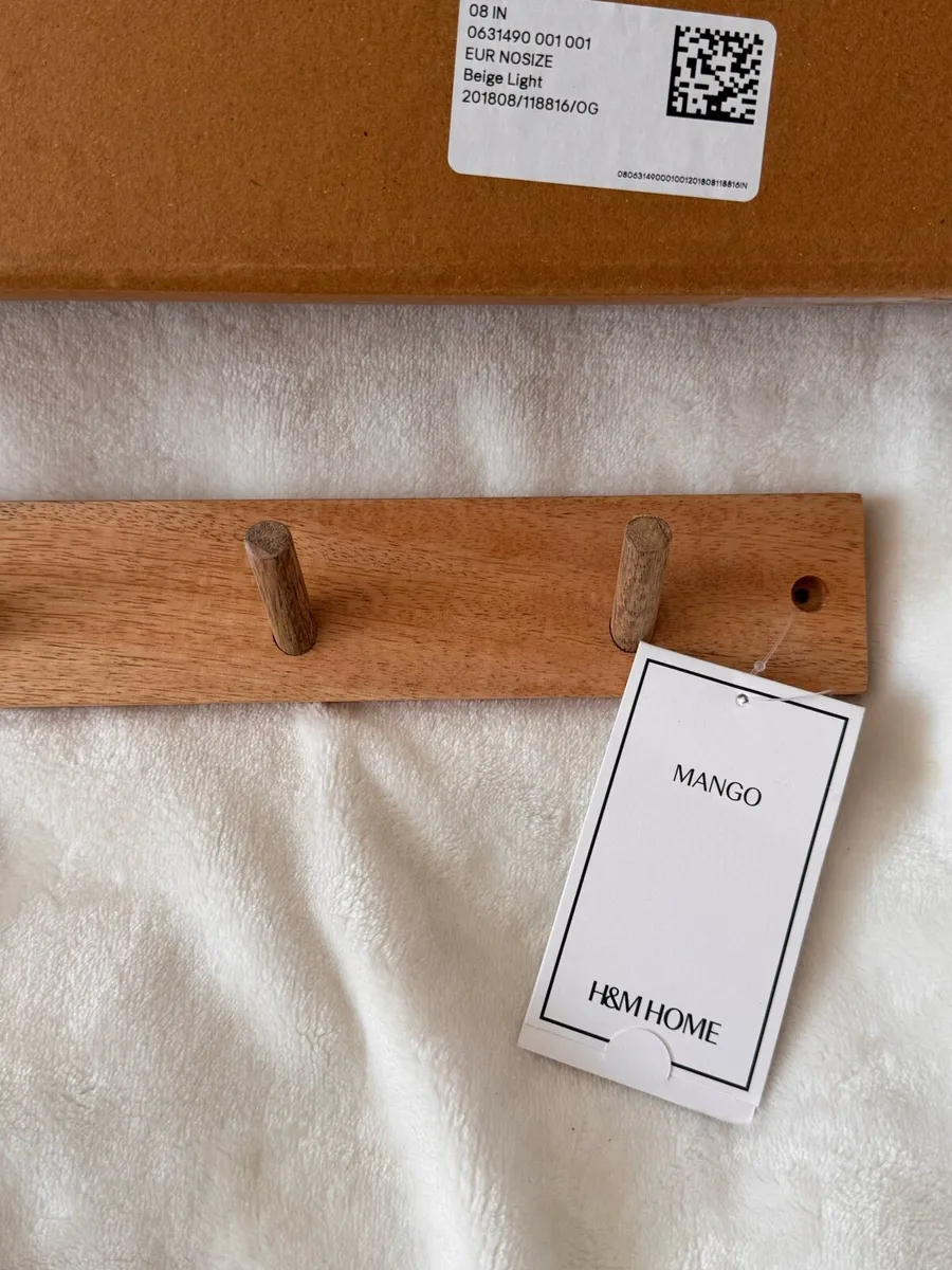 Wooden hanger h&m - Image 2
