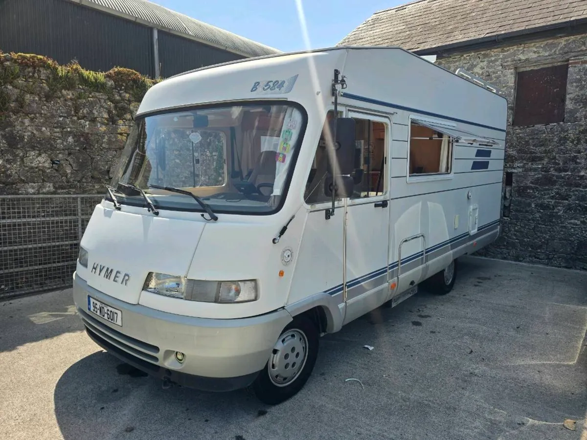 Hymer b584 camper van - Image 4