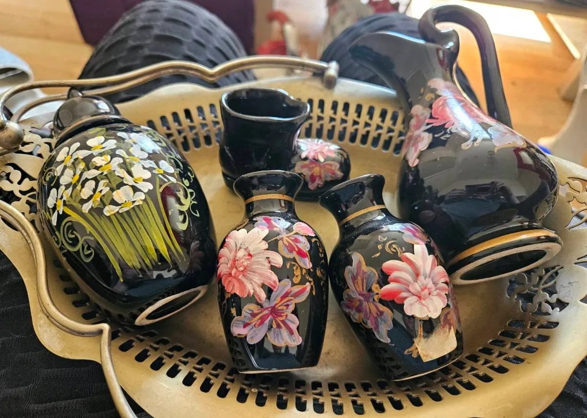 Black Asian Themed Ornaments Bundle - Image 1