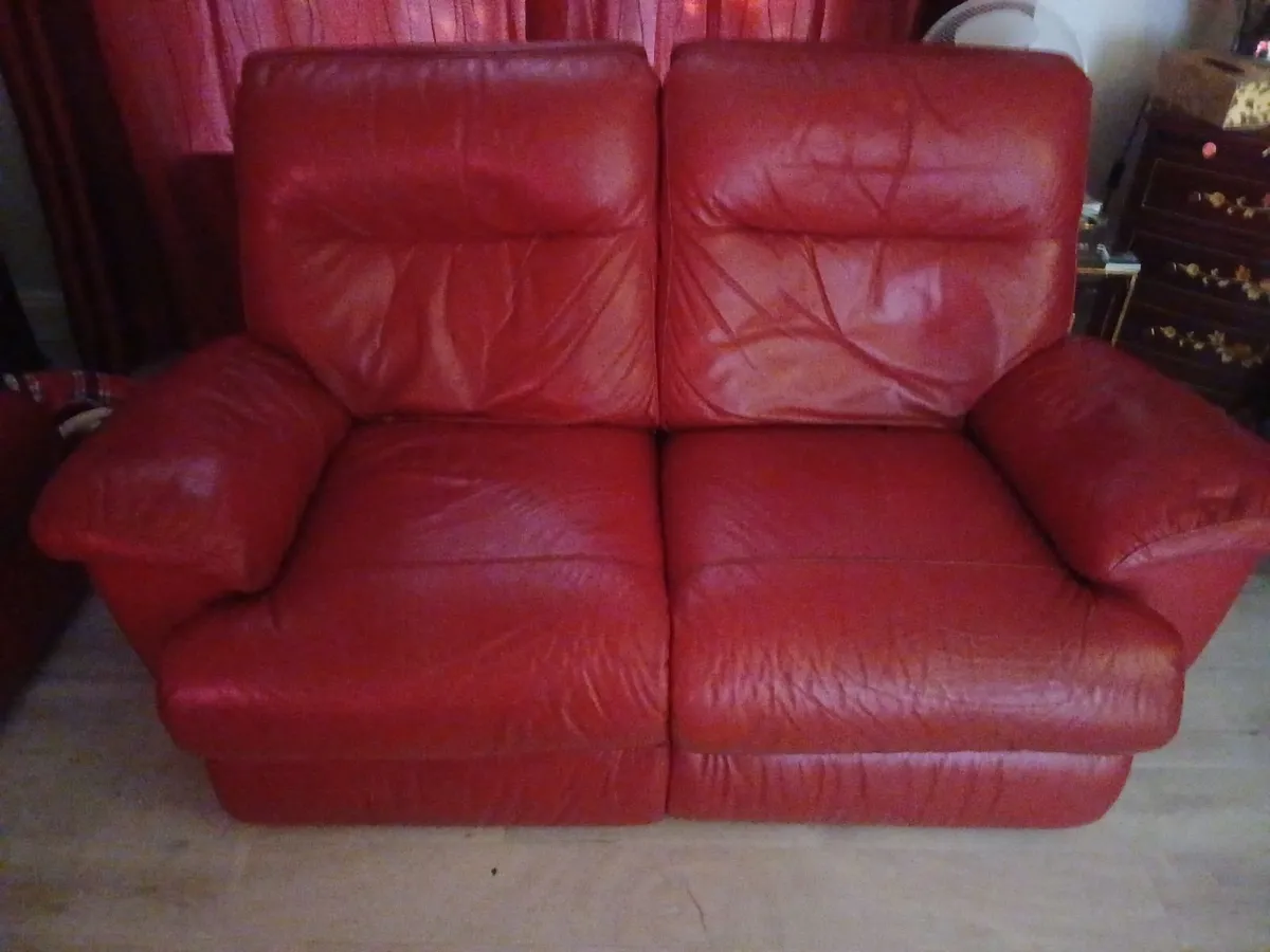 Leather sofas - Image 2