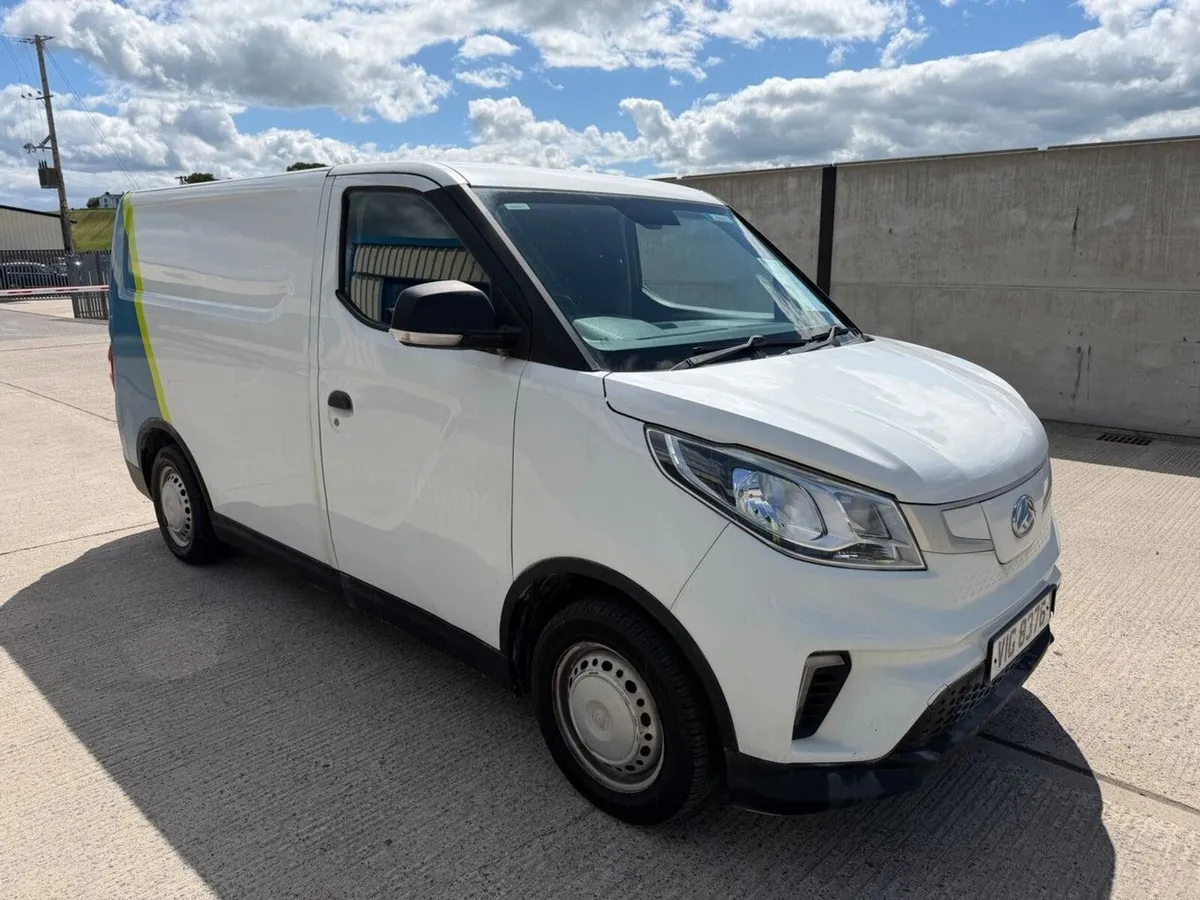 MAXUS E DELIVER 3 L1 H1 35KWH AUTO ELECTRIC VAN - Image 1