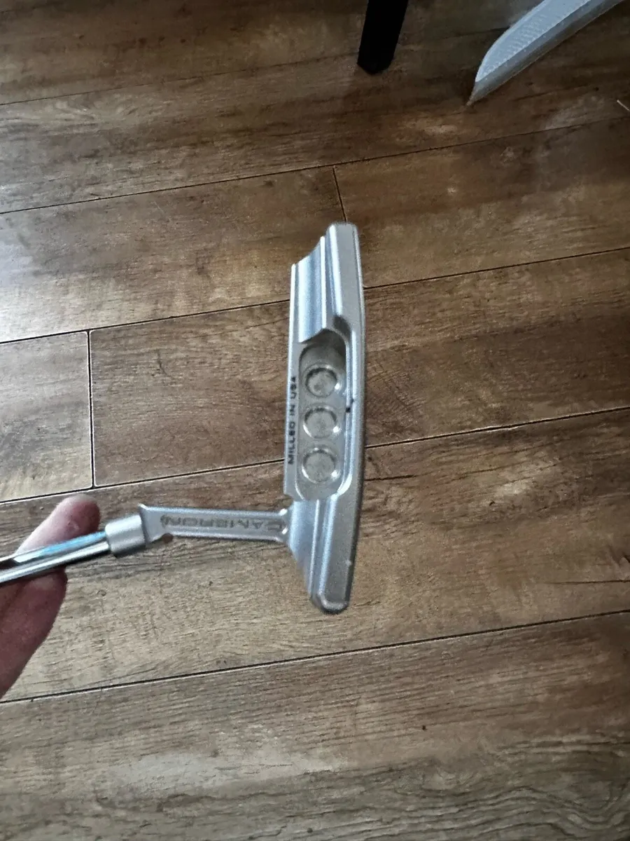 Scotty Cameron Super Select Newport 2 35” putter - Image 4