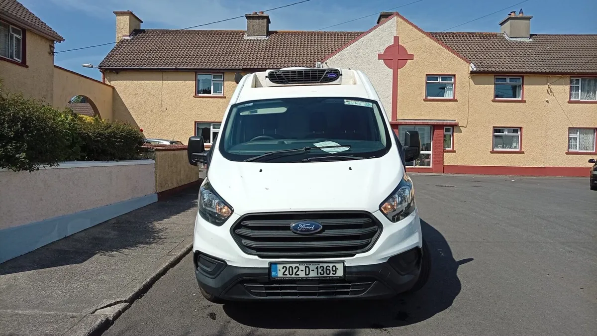 202 Ford Transit Custom - Image 2