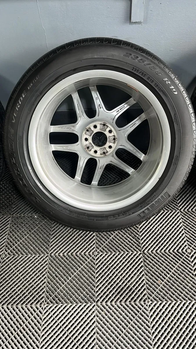 Mercedes AMG Alloys -Pirelli 235/55 R19 - Image 3