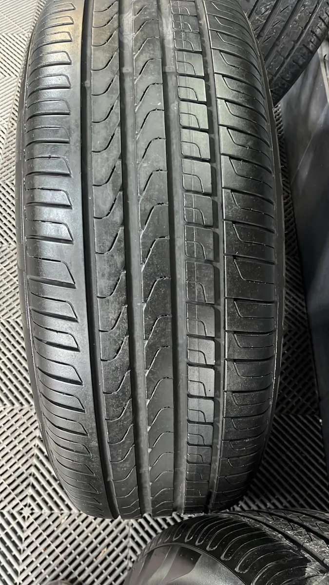 Mercedes AMG Alloys -Pirelli 235/55 R19 - Image 4