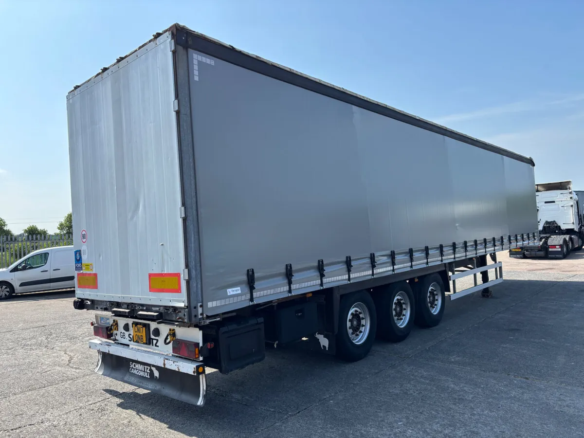 Schmitz Curtainsider Euroliner sliding Roof - Image 2