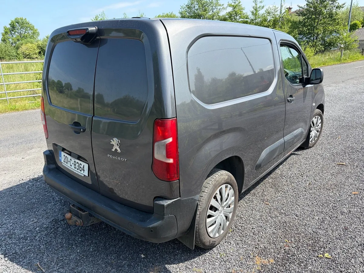 Peugeot partner , 2020, professional plus. - Image 2