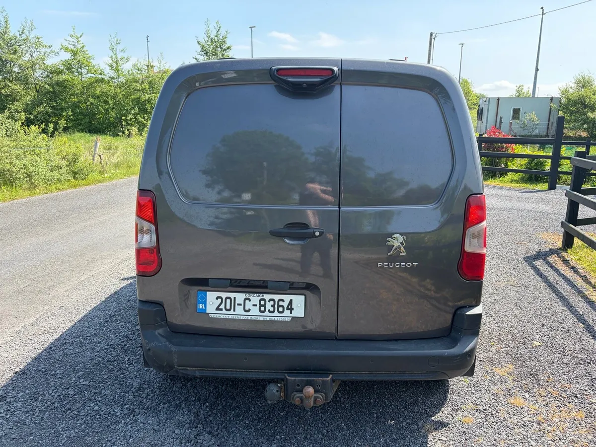 Peugeot partner , 2020, professional plus. - Image 3
