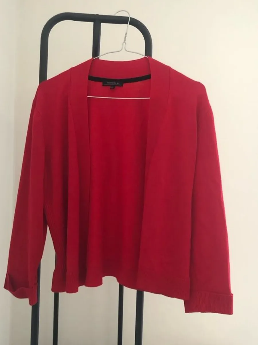 Free Clothes - Shoes And Extras - Image 3