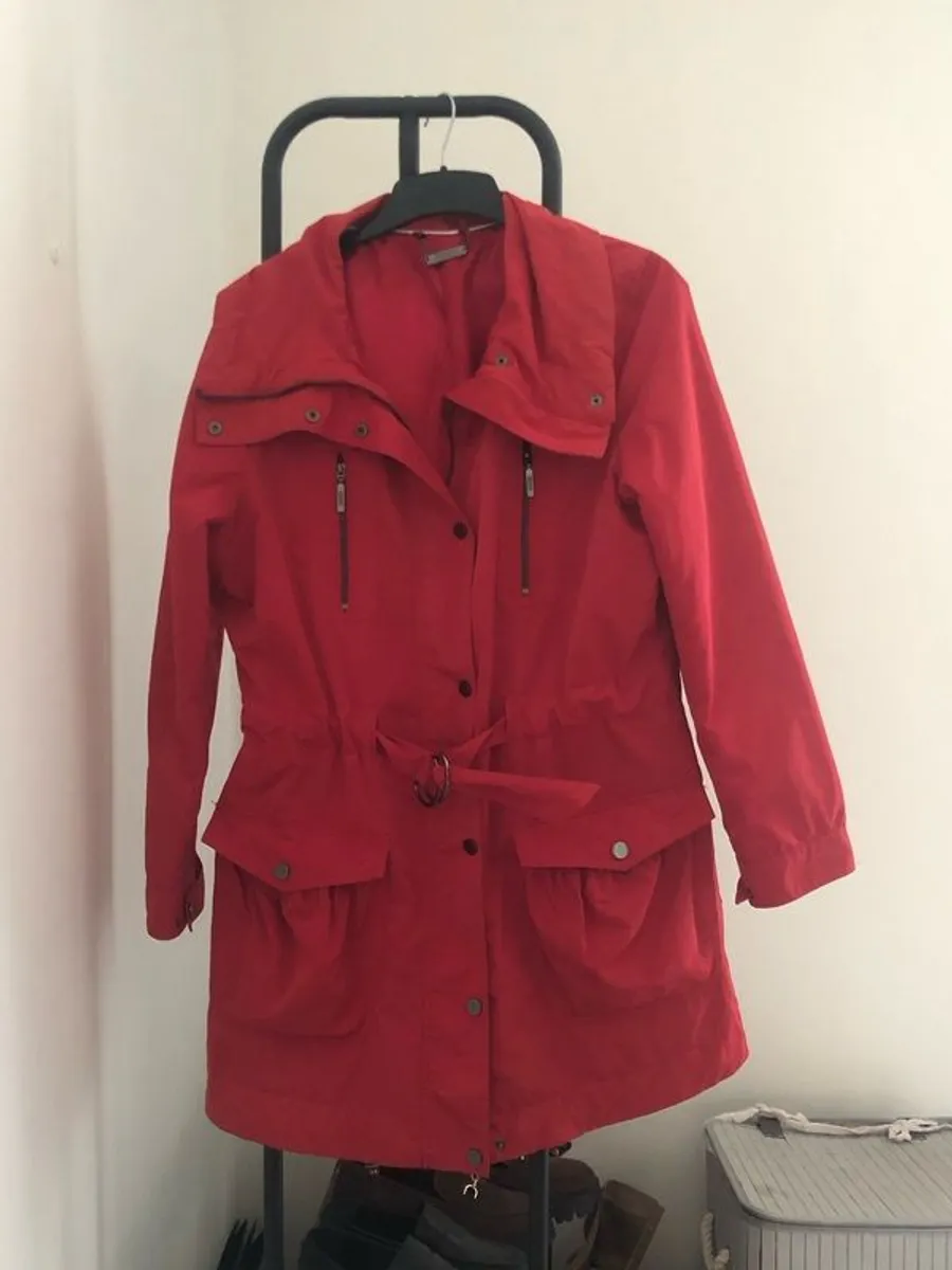 Free Clothes - Shoes And Extras - Image 4