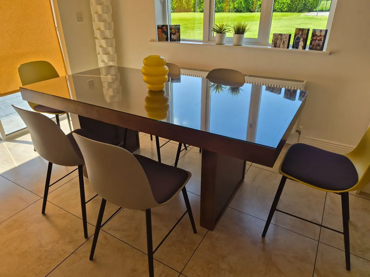 Dining Table - Image 4