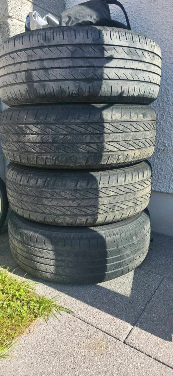 Hyundai Alloys - Image 1