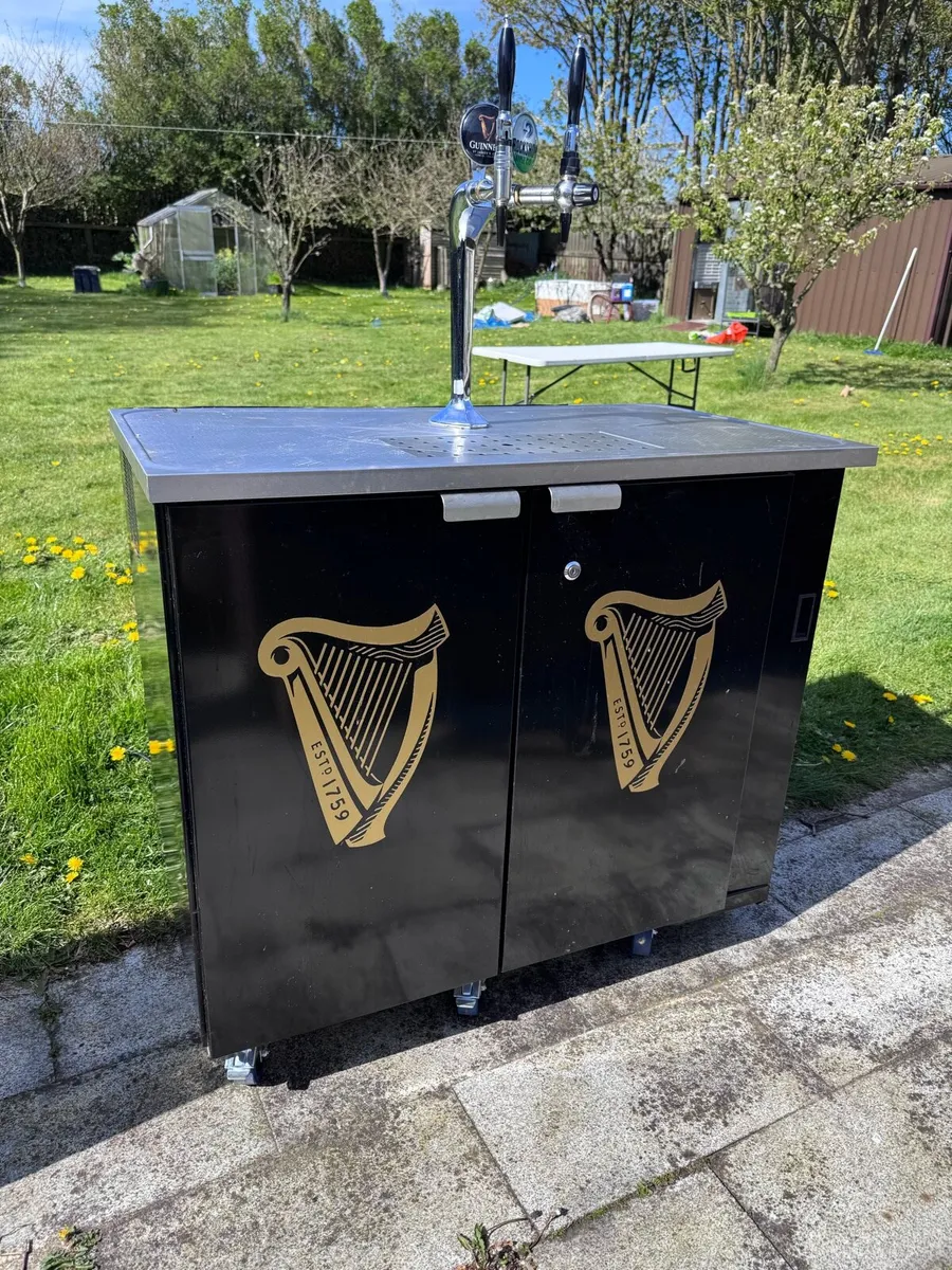 Guinness tap fridge - Image 1