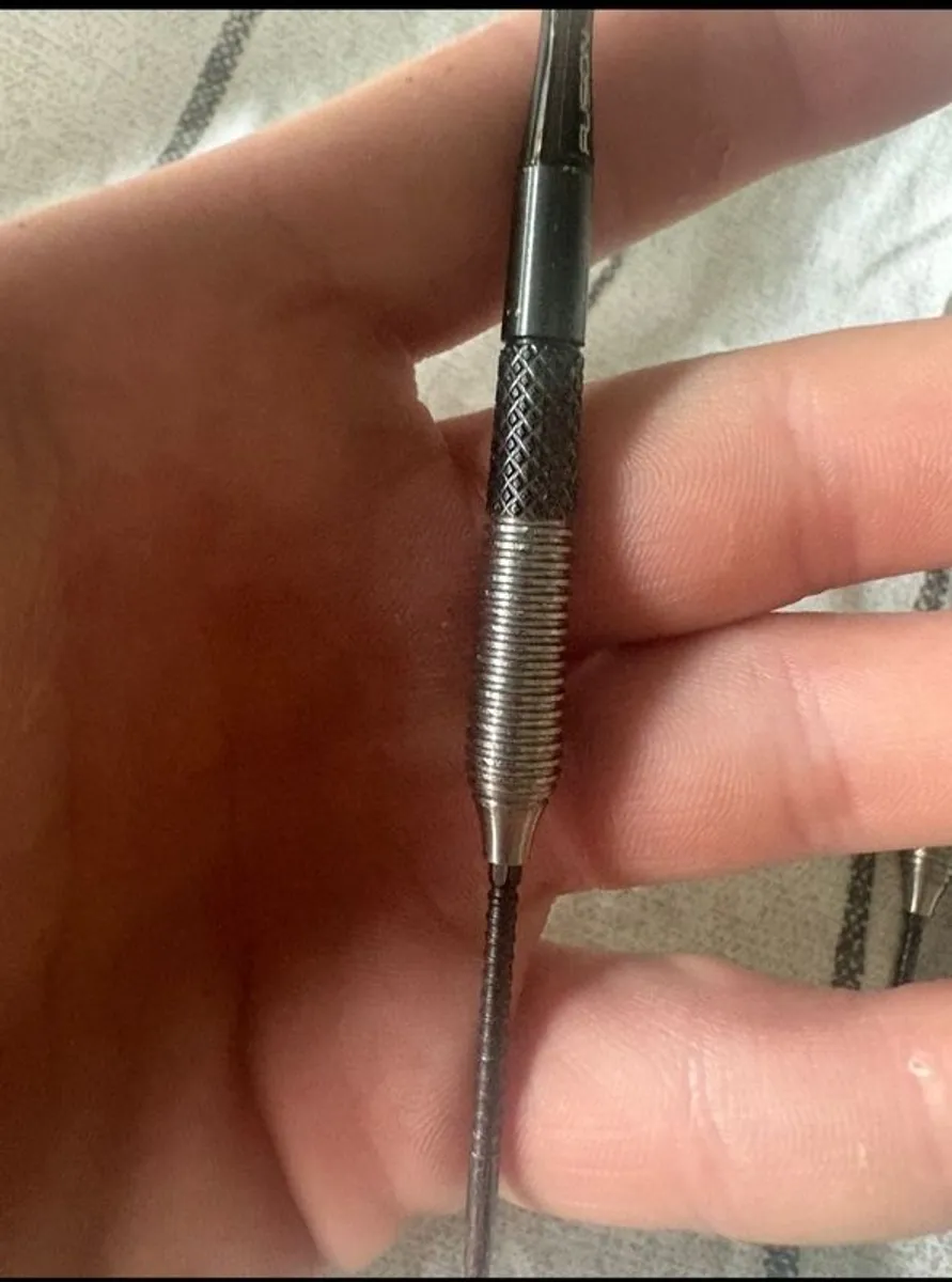 darts - Image 2