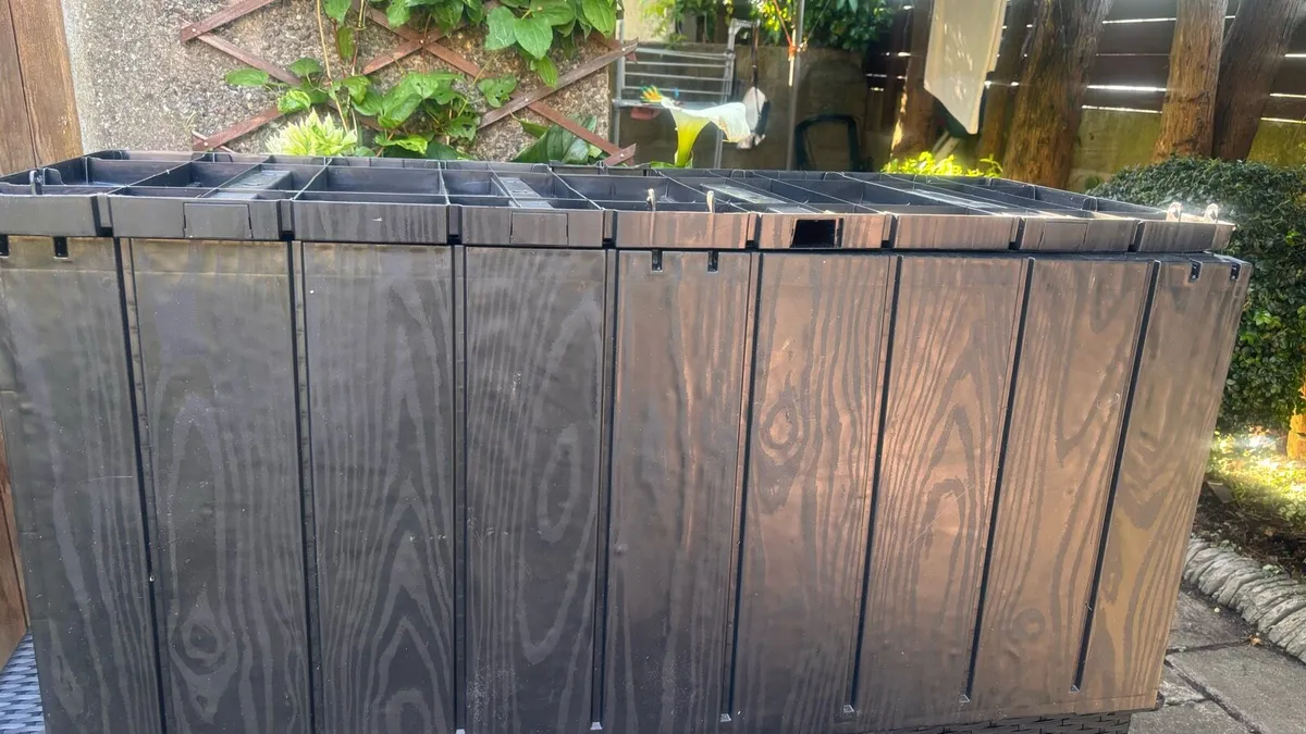 Cushion outdoor box - Image 1