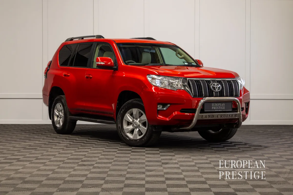 182 Toyota Land Cruiser Business 5 Seat N1 Crewcab - Image 1