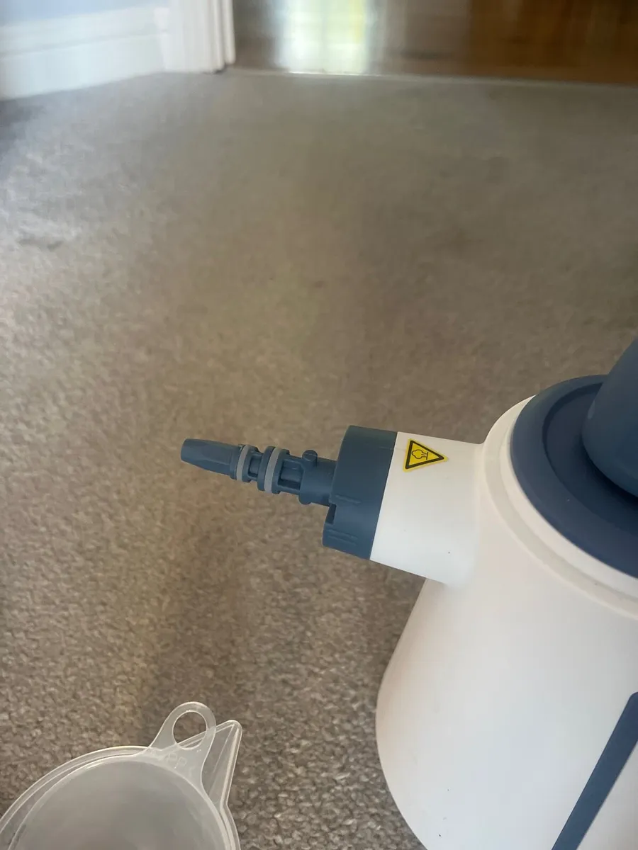 Steam cleaner - Image 4